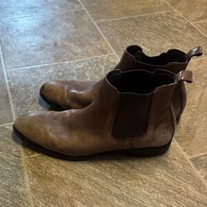 Brown Leather Chelsea Boots